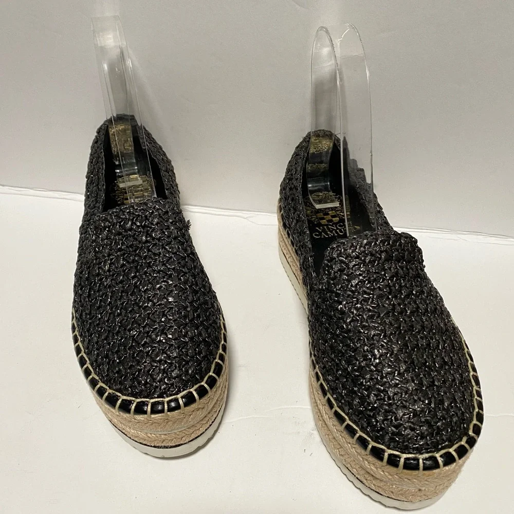 VINCE CAMUTO ESPADRILLES